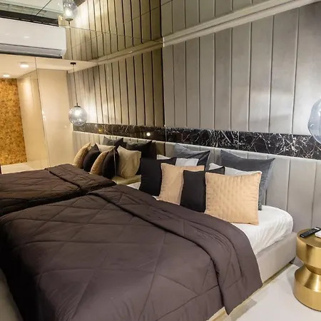 Super-apartamenty Vip Jacuzzi Ii דירה *