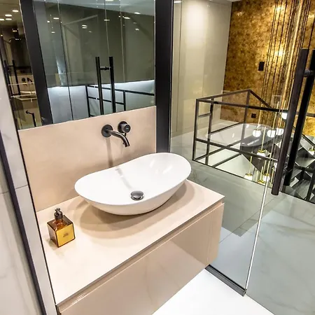 Super-apartamenty Vip Jacuzzi Ii דירה