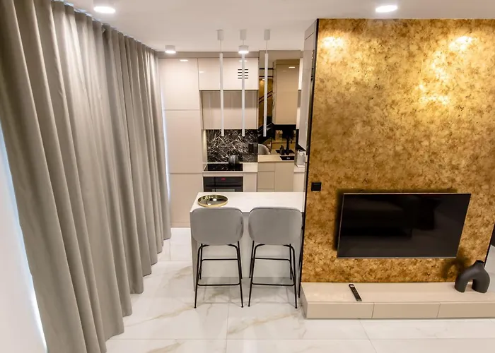 Super-apartamenty Vip Jacuzzi Ii Apartment