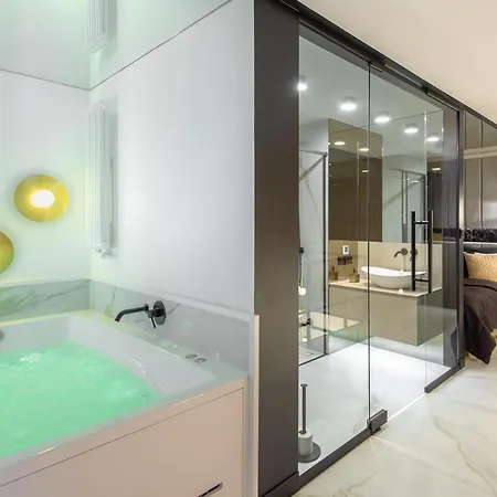 Super-apartamenty Vip Jacuzzi Ii 아파트 포즈난